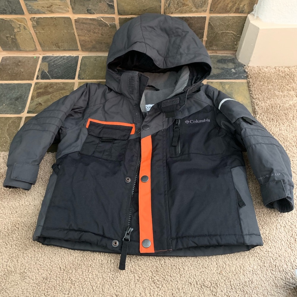 Columbia 2T Winter Coat.